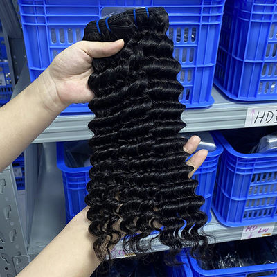 Sản phẩm bán buôn 100% Virgin Cuticle Aligned Giá rẻ Đen tự nhiên Deep Wave Không chế biến nguyên liệu Brazilian Human Hair Bundles